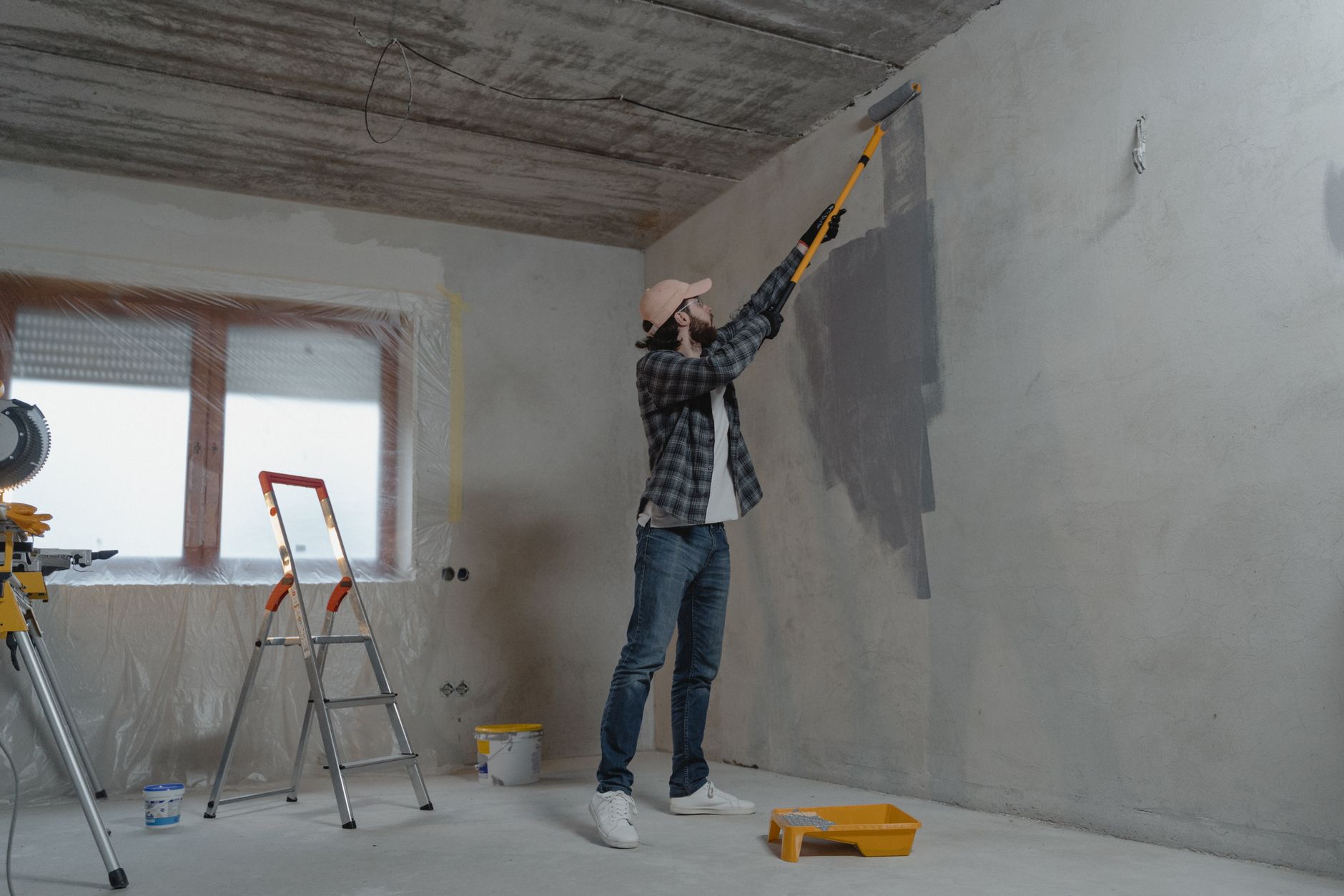 Peintre en bâtiment équipe à Saint-Denis